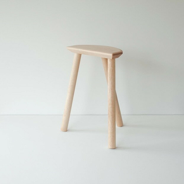 【ふるさと納税】センダイフォルム シカガワスツール 板座 450【アウトドア チェア インテリア ファニチャー 人気 家具 仙台市 クラフト 木製 デザイン 座面 板座 高品質 手作り 日本製 クラシック シンプル モダン 収納 多機能 コンパクト】 | インテリア ファニチャー