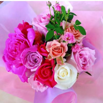 ふるさと納税 杵築市 『天使のバラ』薔薇だけの自立型花束(ピンク系) |  | 01
