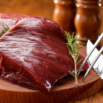 ふるさと納税 別海町 一流シェフ絶賛の鹿肉(エゾシカ肉) モモ600g食べ比べセット (300g×2)北海道別海町ジビエ |  | 02