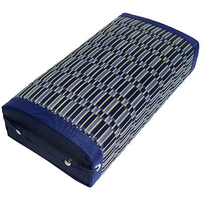 ふるさと納税 柳川市 あぐら座まくら　掛川織　青【B1-001】