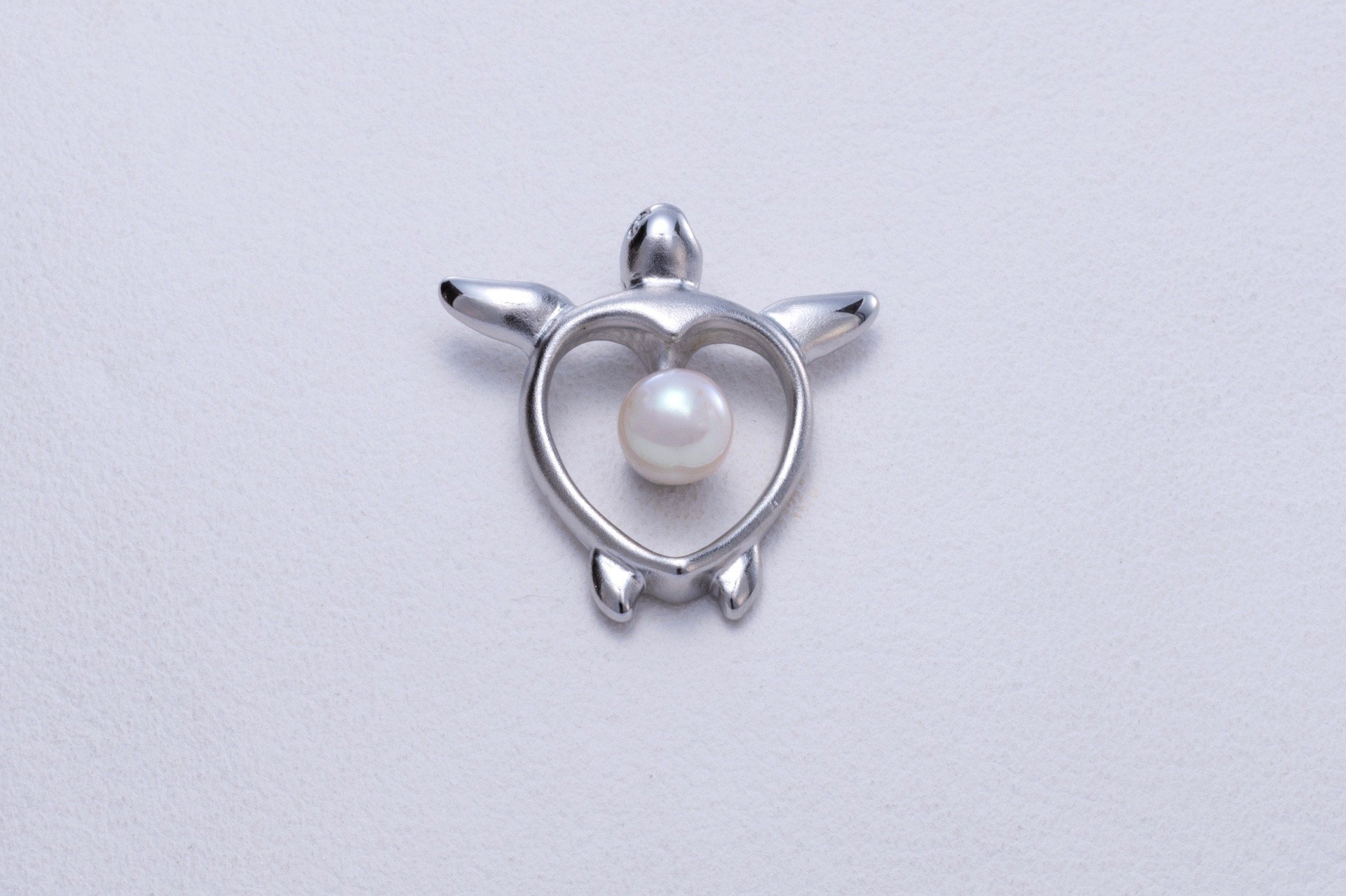 
                  10-113あこや真珠ブローチ
                