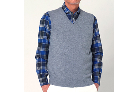 日本製 カシミヤ100% Vベスト ライトグレー Sサイズ [2549]