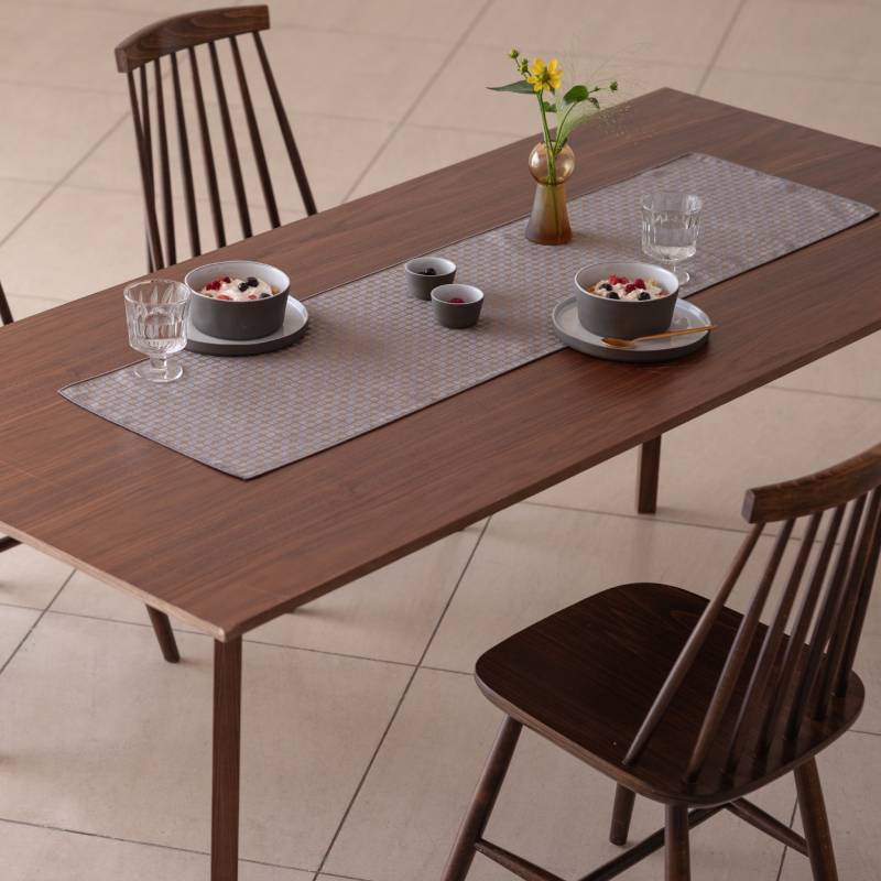 テーブルランナー Calm Table runner／カルム インディゴ【大阪 泉佐野 大阪府 泉佐野市】
