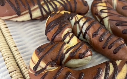 パン【全6回定期便】冷凍パン おまかせ10個セット?パン ぱん おまかせ 冷凍 国産 朝食 詰め合わせ お楽しみ アソート セット お取り寄せ 朝食 朝ごはん おやつ 軽食 ストック 美味しい おいし