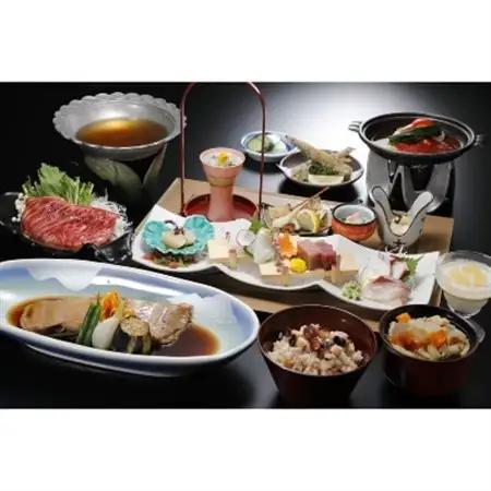 【先行予約権付き】国民宿舎宿泊利用率NO.1「鵜の岬」特別室ペア宿泊券・お土産(地酒)付き_旅行券・チケット 宿泊券  _【配送不可地域：離島・沖縄県】【1460066】