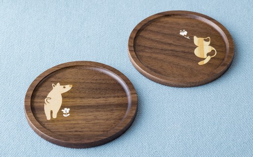 左：ぽち　　右：たま