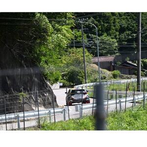 ラリージャパン【額田SS日近の里観戦券/大人1名+子ども1名/マイカー乗入(乗用車)形埜小学校駐車】【1712737】