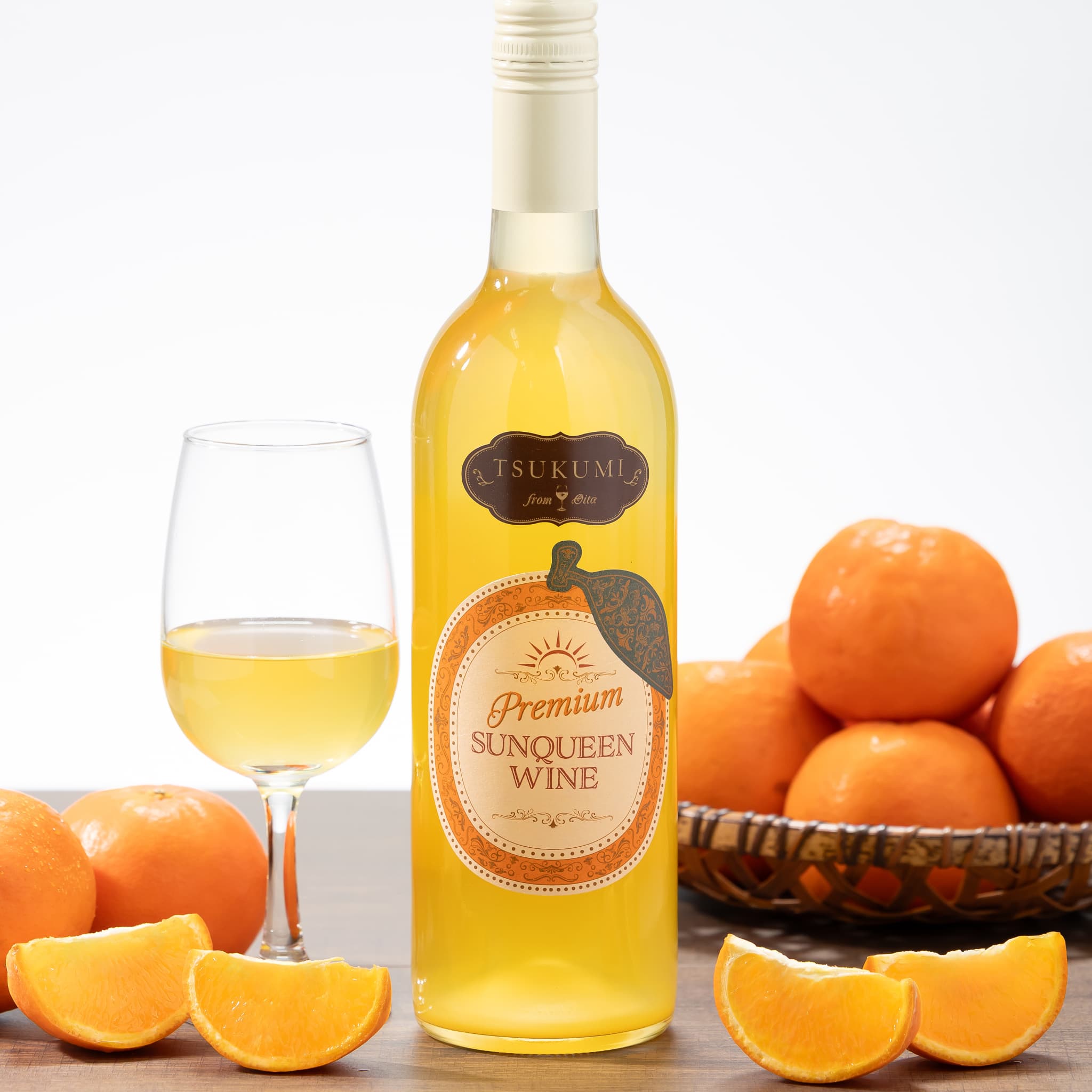 【数量限定】つくみ Premium SUNQUEEN WINE 1本 | ワイン サンクイーン 柑橘系 果物 お酒 熨斗対応可 九州 大分県 津久見市 【tsu005501】