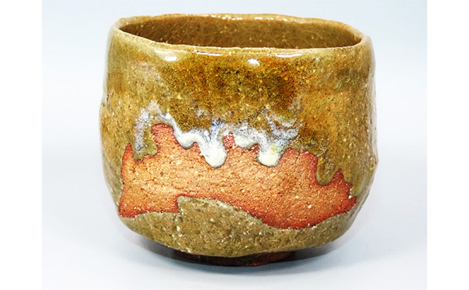 虫明焼 荒土流し釉茶碗（黒井千左 作）