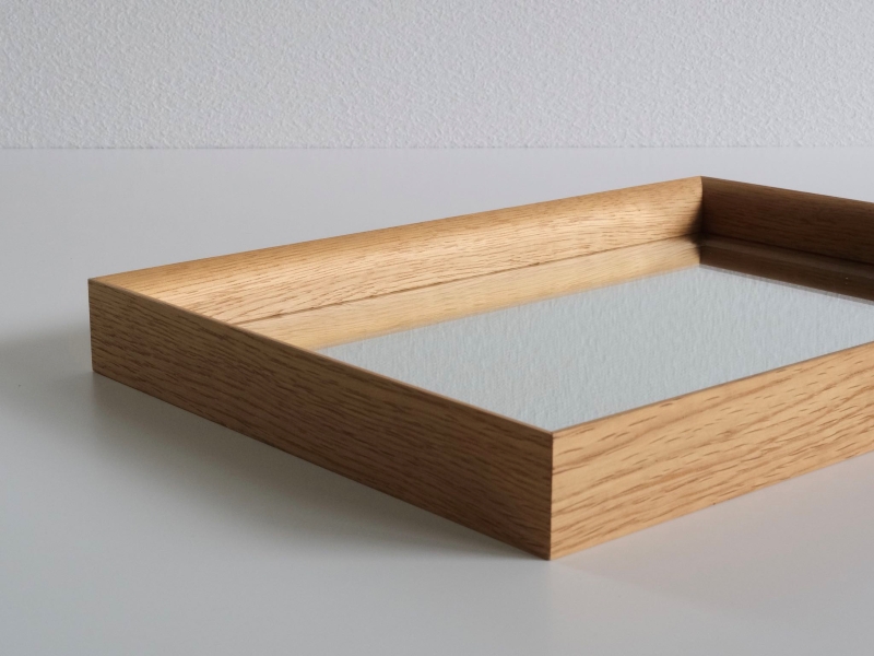 壁かけミラー A4サイズ ミラー 鏡 w220mm×h300mm×d30mm チョコ面加工 紐付き ナラ 樹種 縦長 横長 インテリア DIY おしゃれ HOFF&Co. お取り寄せ 愛知県 小牧市 送料無料