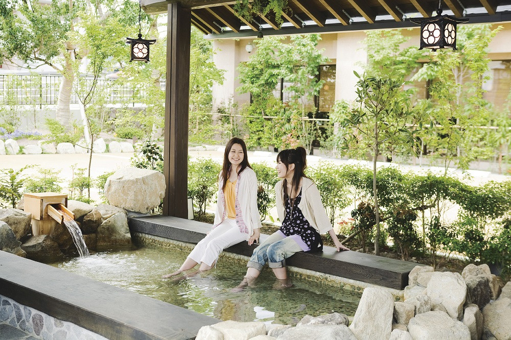 【飛騨花里の湯　高山桜庵（共立リゾート）】平休日1泊朝食付ペア宿泊券《和ツイン》