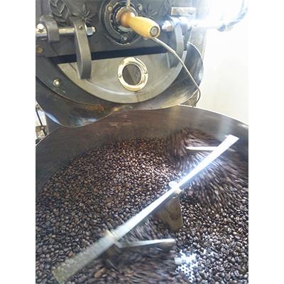 ふるさと納税 富士吉田市 【訳あり】 コーヒー 豆200g×2袋計400g自家焙煎珈琲 スペシャルティコーヒー 富士山の湧き水 |  | 03