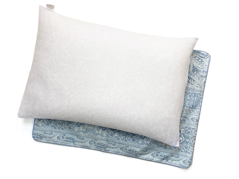 
                  高さ調節簡単 パイプ枕 大(43×63cm)1個 枕カバー ブルー2枚(リーブ柄) [2297]
                