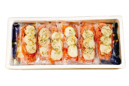 お刺身トラウトサーモン2～5本(計1kg)＆スモークサーモンカプレーゼ5～8P(計1kg) F-09011