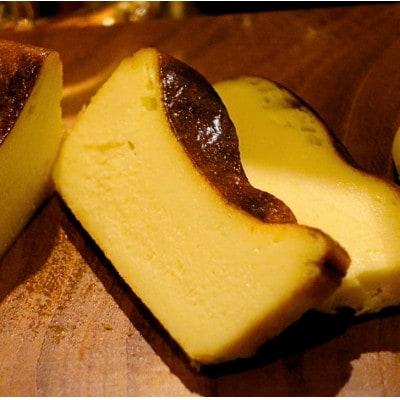 ラム酒香る【のんべえバスクチーズケーキ】自家製ウォッシュチーズ使用 お酒に合う 濃厚チーズケーキ【配送不可地域:離島】【1625868】