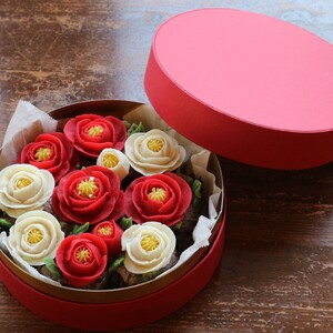 【年内配送】  おはぎ 華のおはぎ 7個 入り 紅白 椿 おやつ 菓子 和菓子 贈答 贈り物 プレゼント 祝い お取り寄せ グルメ ご当地 スイーツ 静岡県 藤枝市