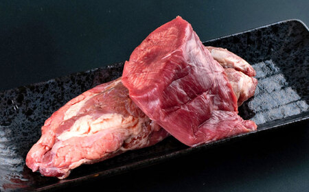 【数量限定】 熊本 あか牛 タン 1本セット 約1.2kg 焼き肉用約800g 煮こみ用約400g【合同会社 たべたせいか】[AYCB016]