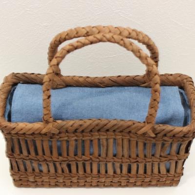 ふるさと納税 大崎市 山葡萄かごバッグ Sサイズ 天然藍染の内袋付 手編み 手作り カゴ 籠 篭 |  | 01