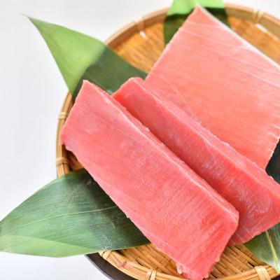 ふるさと納税 横須賀市 【訳あり】天然 本まぐろ 中トロ 計約900g (4柵入り)【横須賀商工会議所:本まぐろ直売所】 |  | 01