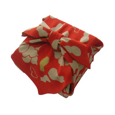 ふるさと納税 与謝野町 正絹縮緬友禅風呂敷 瓢箪 (赤) 約45cm×47cm |  | 02