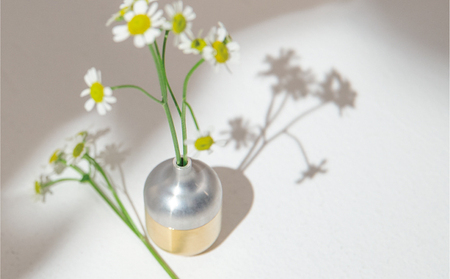 一輪挿し field flower pot フラワーポット インテリア 飾り お花 玄関 リビング テーブル 寝室 シンプル 植物 暮らし 抗菌 作用 野の花 実 枝 生ける デザイン 草 飾る 空間