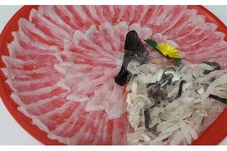 下松産　とらふぐお刺身（朱皿プラスチック）約2～3人前【引換券】 ／ トラフグ さしみ 魚 山口県 No.186