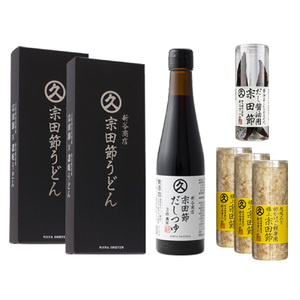 宗田節うどんを楽しむギフトセット（宗田節うどん 200g×4、卵かけご飯専用宗田節 10g×3、だし醤油用宗田節 20g、宗田節だしつゆ（3倍濃厚）300ml）讃岐うどん 鰹節【R01047】