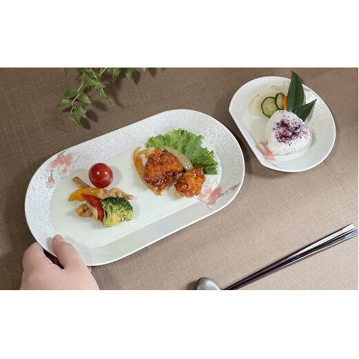田清窯 組める有田焼 煌めく木蓮花 プレート皿 2枚セット A30-215_イメージ2