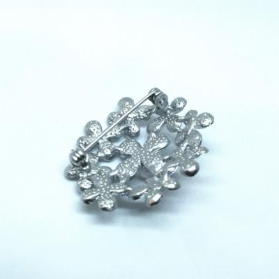 ふるさと納税 伊勢市 ブローチ・フラワー(A)(淡水本真珠・ボタン) 1982 |  | 03