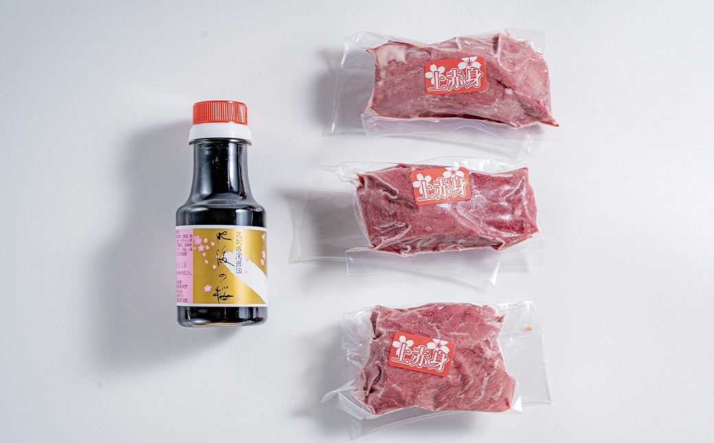 【桜屋】 上赤身馬刺し 約300g （専用醤油付き 150ml×1本）