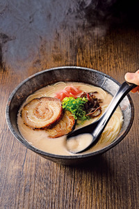 食研とんこつらーめんスープ 1kg（16食分）【V002900SOUP】