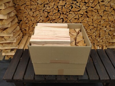 薪 針葉樹 約17kg 30cm 乾燥薪