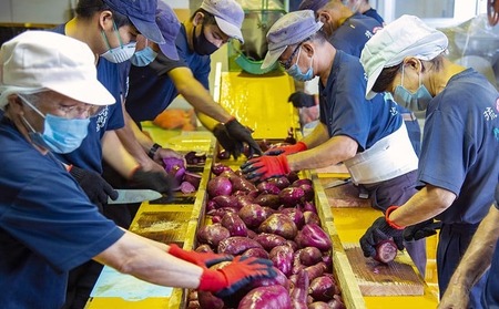 【久米島の久米仙】「IMUGE.」720ml×2本 イムゲー 芋 甘藷 さとうきび 麹 琉球 蒸留酒 芋酒 酒 アルコール 黒糖 豊かな風味 華やかな香り ロック 水割り 炭酸割り セット 贈答 ギフ