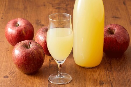 【果汁100％】 ストレートりんごジュース 1L×4本セット 完熟ふじ使用 りんごジュース