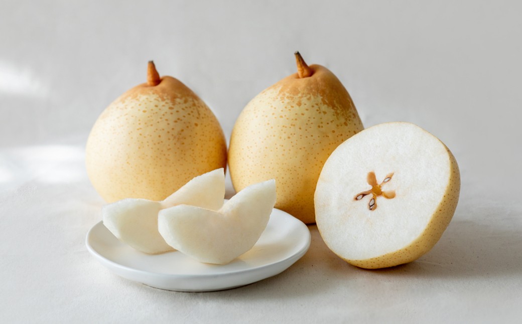 
                  鴨梨（ヤーリー） 2玉 合計約1.5kg 贈答箱 なし 梨 ナシ 果物 フルーツ 果実 岡山県 倉敷市【2026年11月下旬～12月下旬迄順次発送予定】
                
