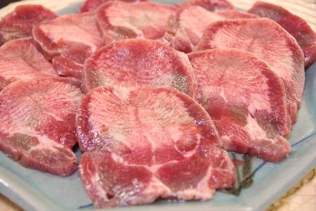 極上仙台牛（肉質最高ランク5等級）サーロインステーキ肉300g×1カット＆仙台名物柔らか牛たん5mm 200g×2個　【牛タン・牛肉・サーロイン・仙台・焼肉】