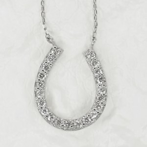 プラチナ ダイヤモンド ペンダントネックレス　HH-018608