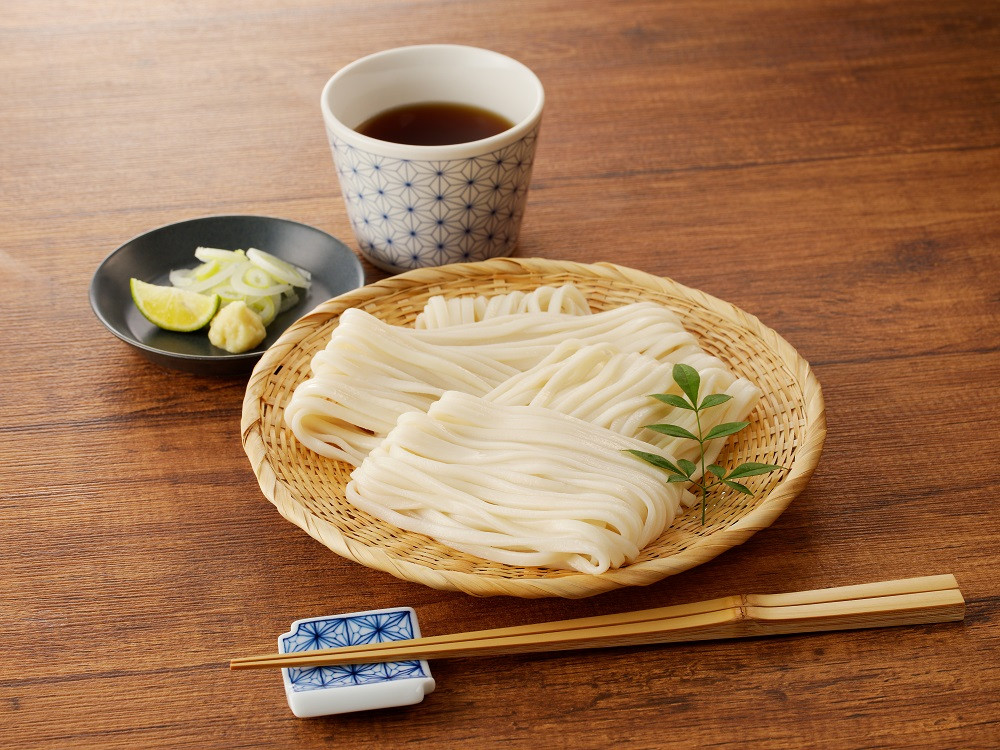 夏はざるうどんに