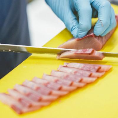 ふるさと納税 四万十市 四万十市場の季節の魚昆布締め 26 |  | 03