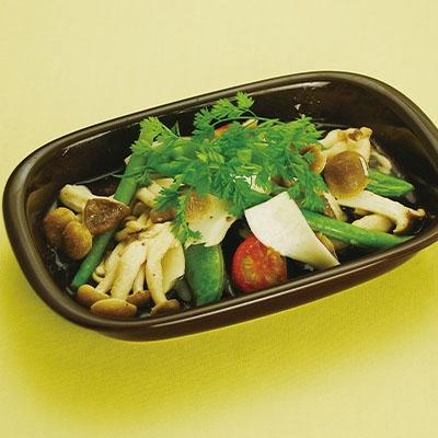 ふるさと納税 三条市 蓋付き電子レンジ調理プレート マイクロウェーブヒートライト(グリーン)2枚セット【010P191】 |  | 01