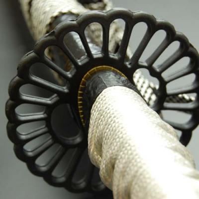 ふるさと納税 関市 美術刀剣 模造刀 菊一文字則宗大刀 刀匠シリーズ |  | 01