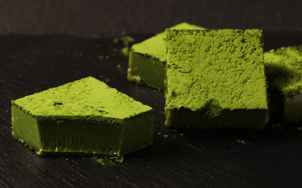 【4回定期便】 《冷凍》 北海道生チョコレート （抹茶） 5箱×4回 合計20箱