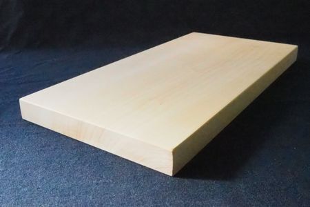 H34　いちょうの一枚板のまな板（中）42cm×21cm