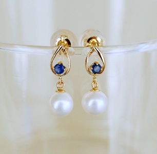 K10YG(10金) イエローゴールド パール & サファイア 揺れる シンプル スタッド ピアス  保証書付 SR-2031 242-062-b
