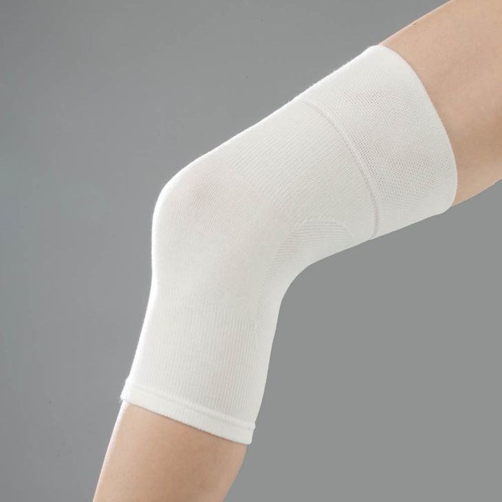 
                  保湿もできる！薄手あったかひざサポーター【２枚組】
※離島への配送不可（北海道、沖縄本島は配送可能）
                