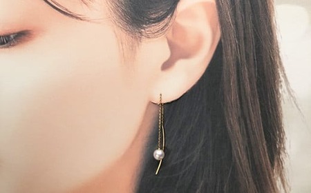 アコヤ真珠 6mm ピアス (ゴールドカラー) アクセサリー ギフト プレゼント 入学式 卒業式 国産 誕生石 誕生日 記念日 普段使い かわいい おしゃれ 人気 カジュアル 揺れる / akoya　