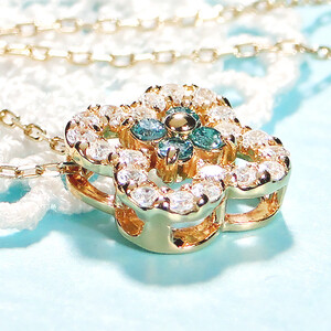 40-9-4 ネックレスK18YG ダイヤモンド0.40ct ブルーダイヤ四つ葉ペンダントお花フラワークローバーイエローゴールド【f170-k18yg-bd】