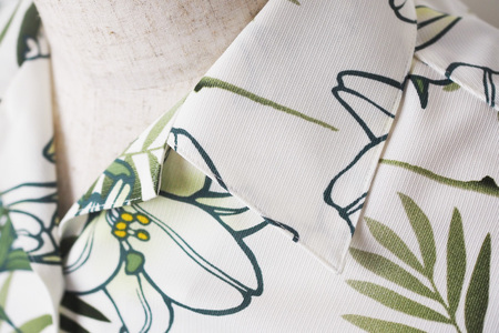 シャツ 沖縄 かりゆしウェア 伊江村オリジナル レディース ユリ柄 L [ミュージアム 沖縄県 伊江村 ie47bde230002] アロハシャツ ハワイアンシャツ