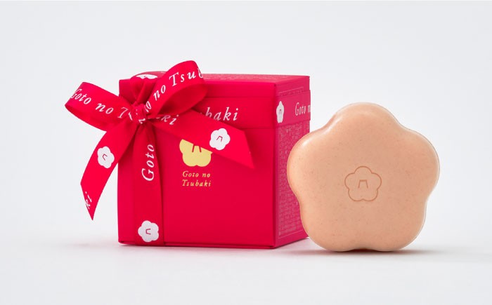 
            【リボン付き】椿酵母せっけん 60g×3個セット 美容 スキンケア 洗顔 五島市/ [PEG039]
          