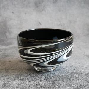  ガラス抹茶碗（黒流水文）| 食器 食器